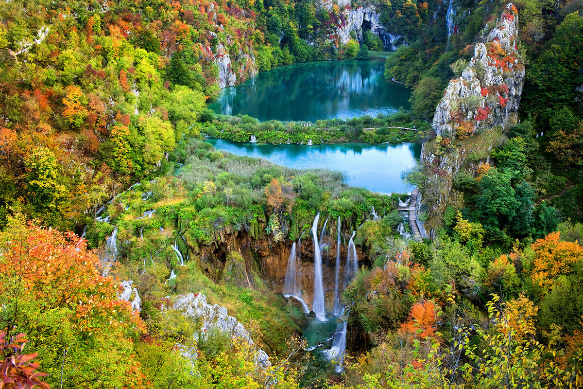 cromotion-travel-highlights-plitvice-lakes-national-park